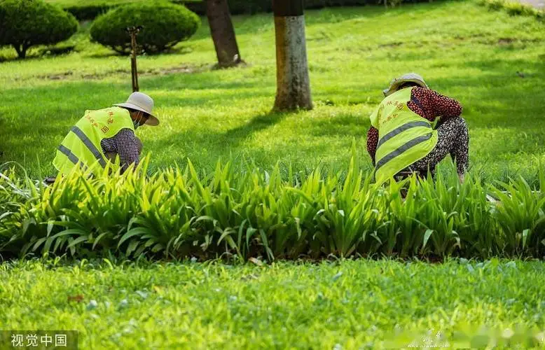 米乐m6官网登录入口：如何学会耍网球拍的技巧
